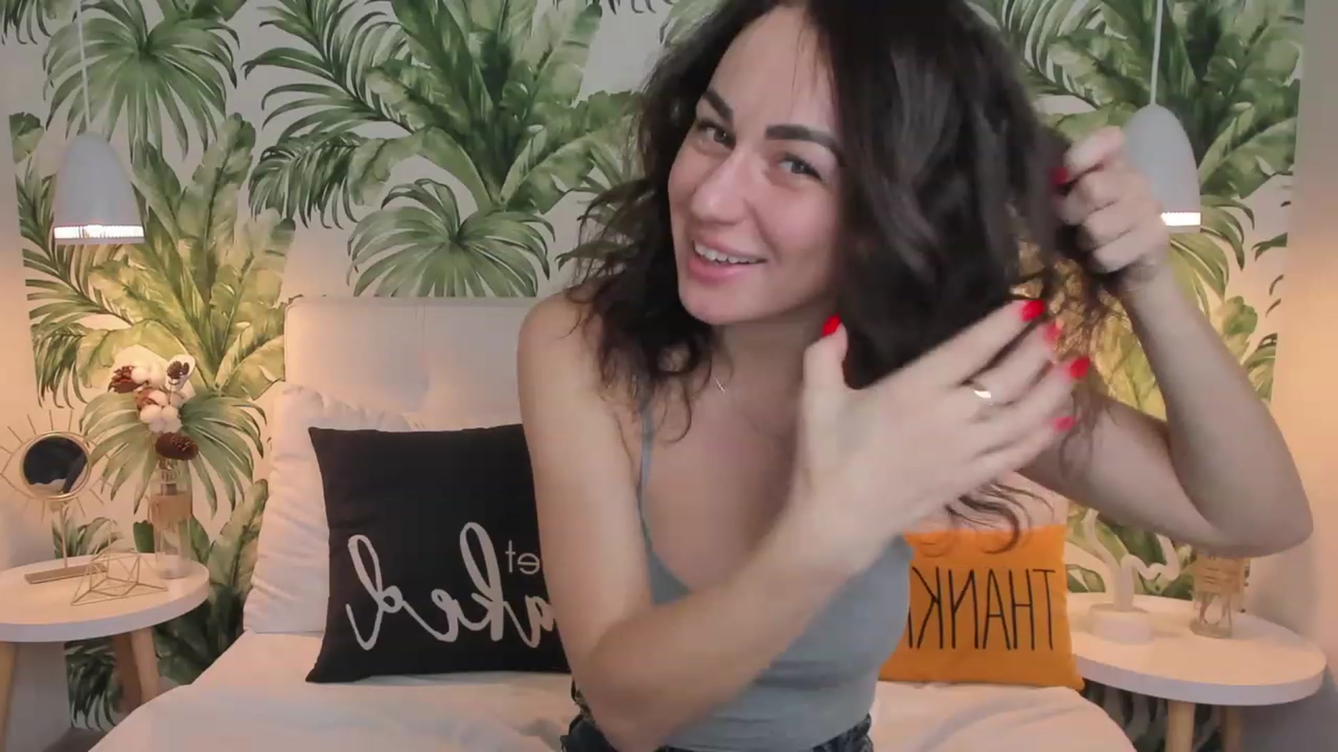 Gallery image thumbnail from USexy_Friend's myfreecams stream on, 12/04/2022, 16:11 image 10 of 20
