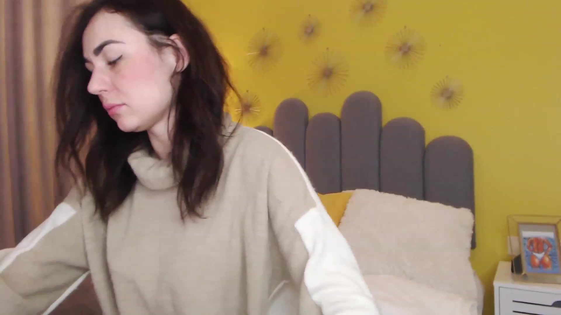 Gallery image thumbnail from USexy_Friend's myfreecams stream on, 12/07/2022, 11:07 image 7 of 20
