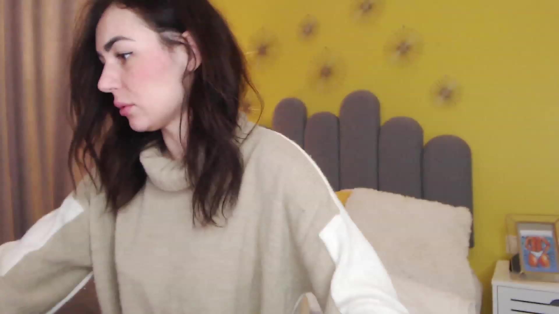 Gallery image thumbnail from USexy_Friend's myfreecams stream on, 12/07/2022, 11:07 image 10 of 20