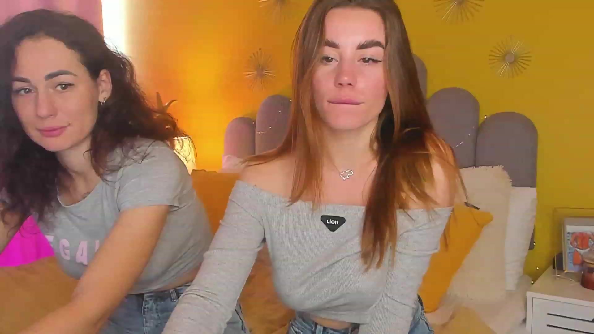 Gallery image thumbnail from USexy_Friend's myfreecams stream on, 02/03/2023, 09:17 image 1 of 20