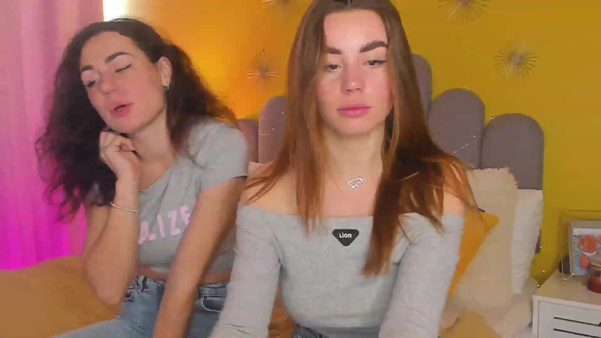 Gallery image thumbnail from USexy_Friend's myfreecams stream on, 02/03/2023, 09:17 image 2 of 20