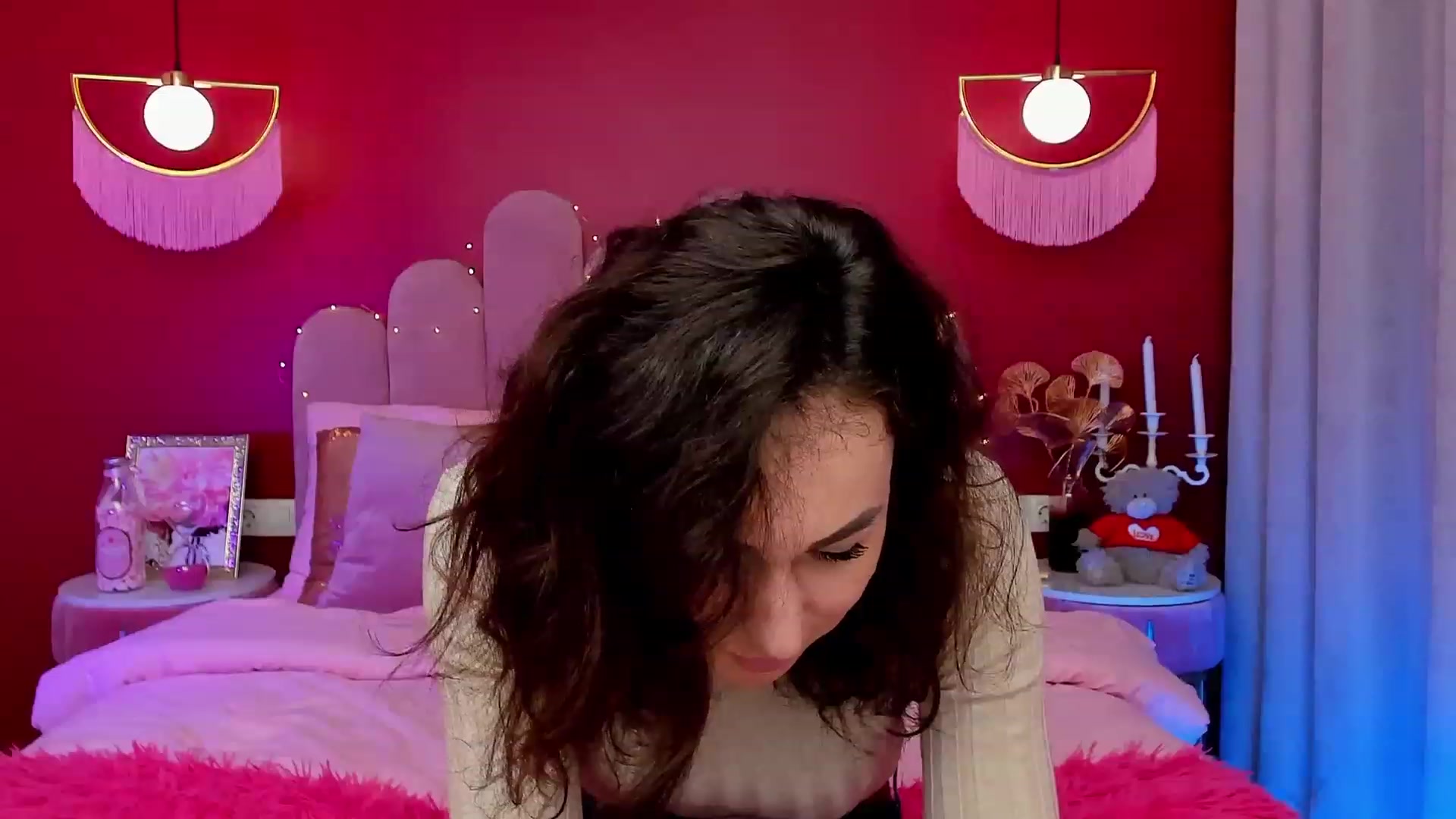 Gallery image thumbnail from USexy_Friend's myfreecams stream on, 02/12/2023, 15:34 image 8 of 20