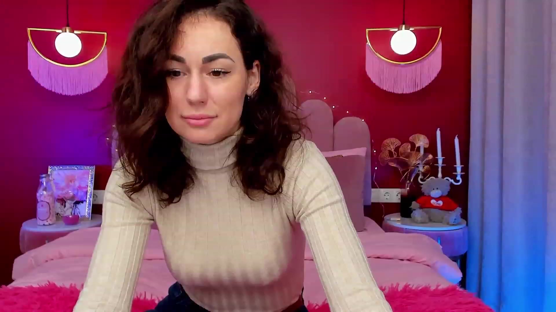 Gallery image thumbnail from USexy_Friend's myfreecams stream on, 02/12/2023, 15:34 image 4 of 20