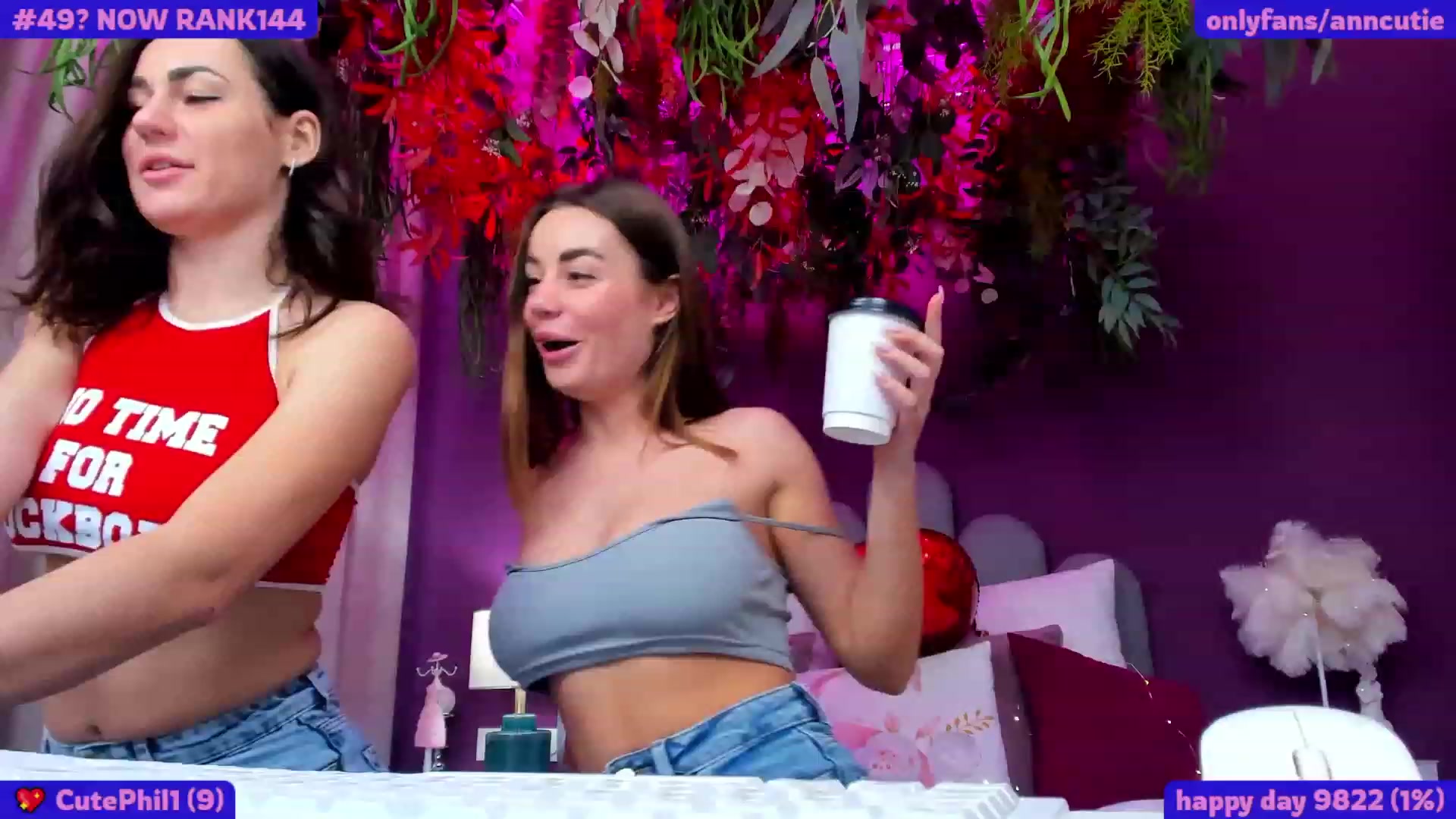 Gallery image thumbnail from USexy_Friend's myfreecams stream on, 02/17/2023, 09:16 image 9 of 20