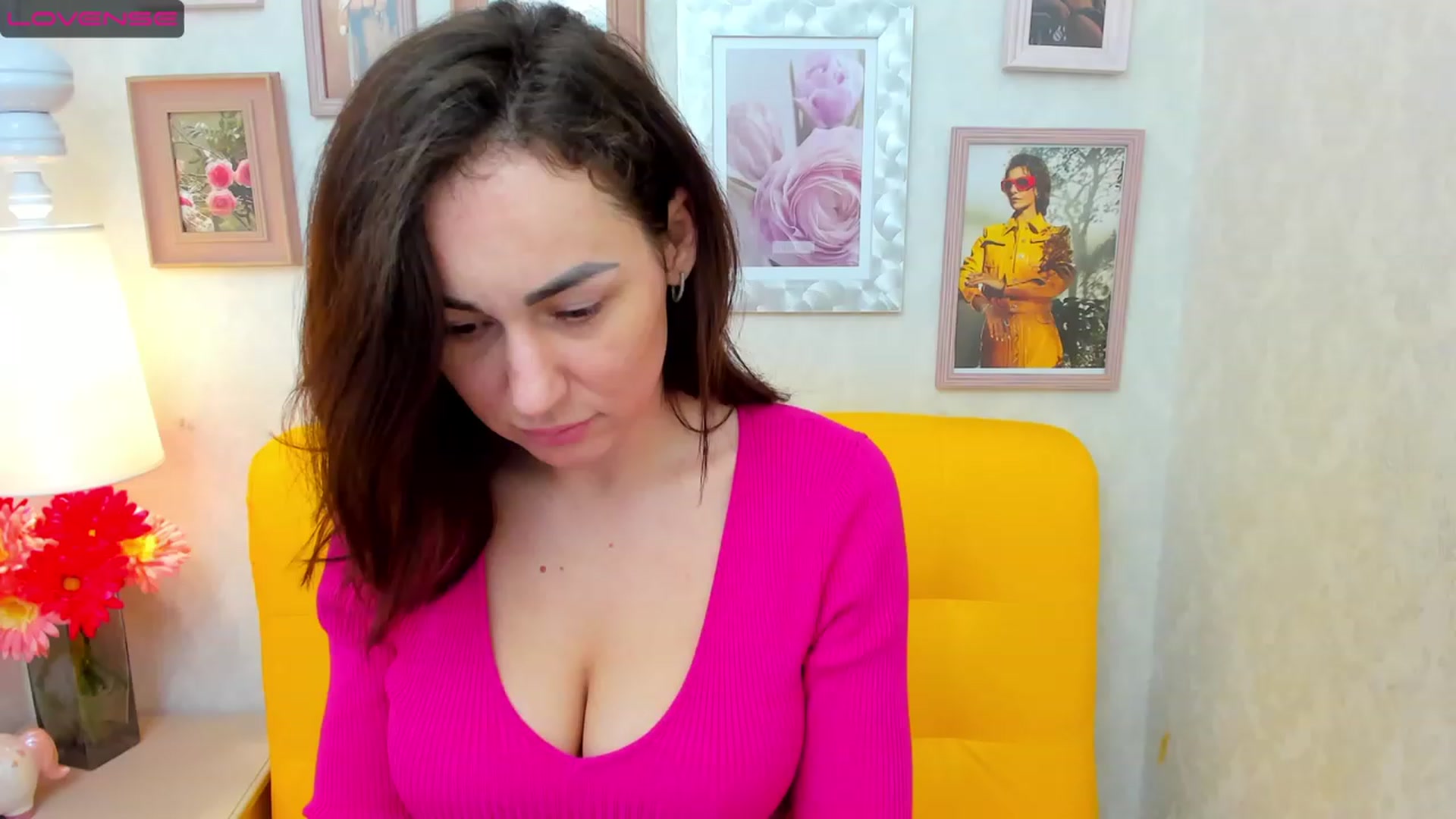 Gallery image thumbnail from USexy_Friend's myfreecams stream on, 03/05/2023, 19:08 image 6 of 20