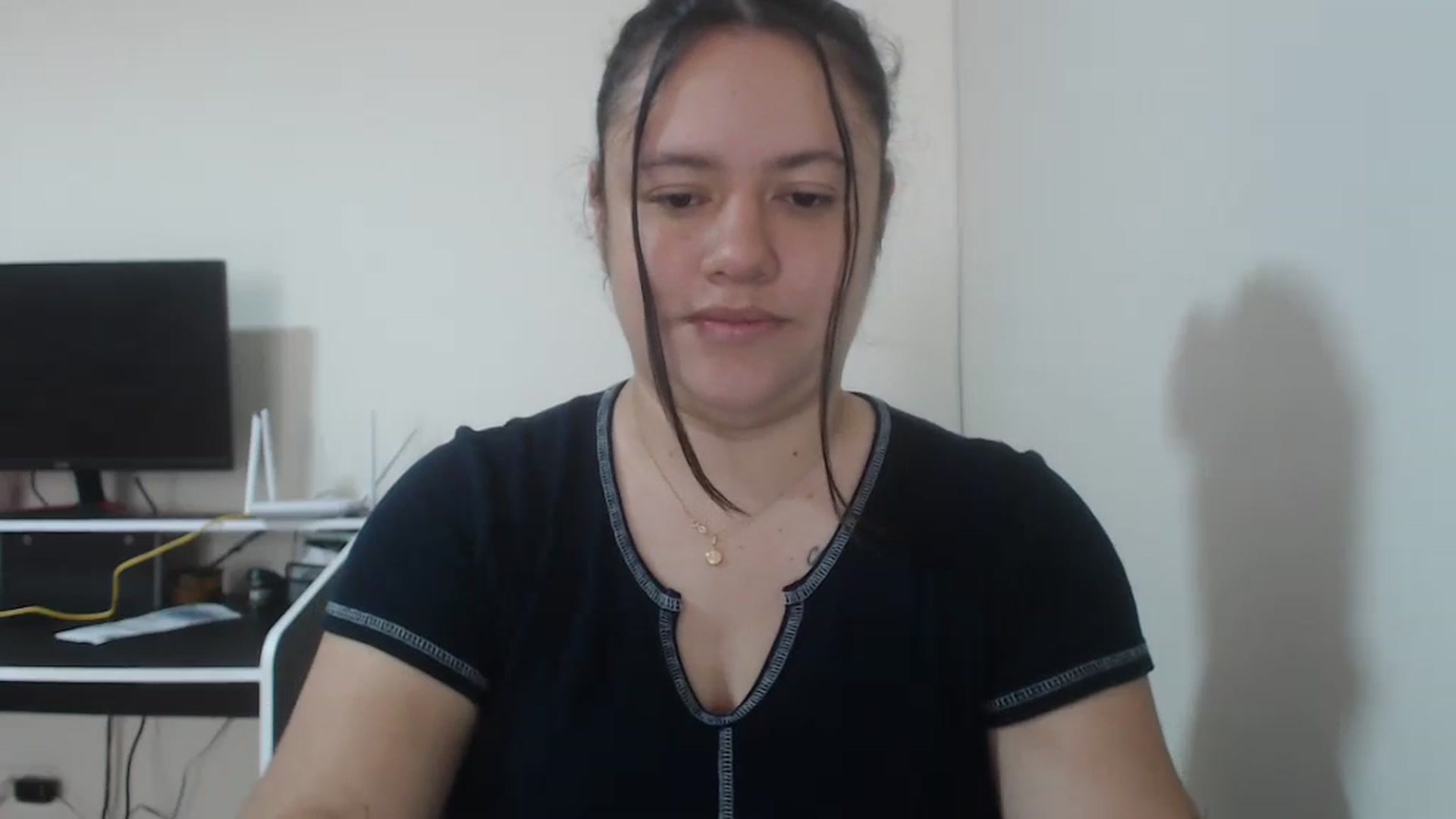 Gallery image thumbnail from USweetFer's myfreecams stream on, 10/27/2023, 15:04 image 16 of 20