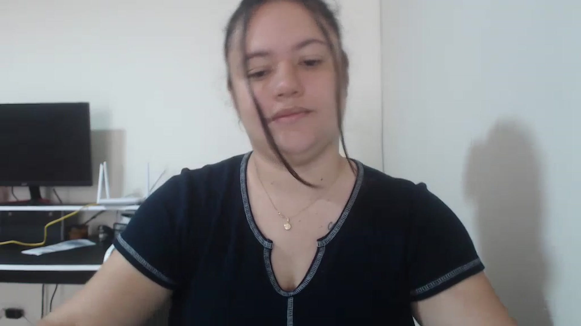 Gallery image thumbnail from USweetFer's myfreecams stream on, 10/27/2023, 15:04 image 15 of 20