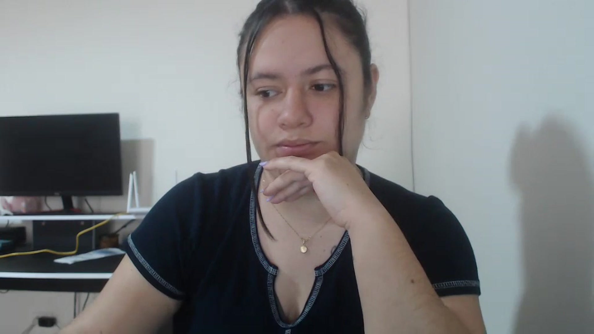 Gallery image thumbnail from USweetFer's myfreecams stream on, 10/27/2023, 15:04 image 6 of 20
