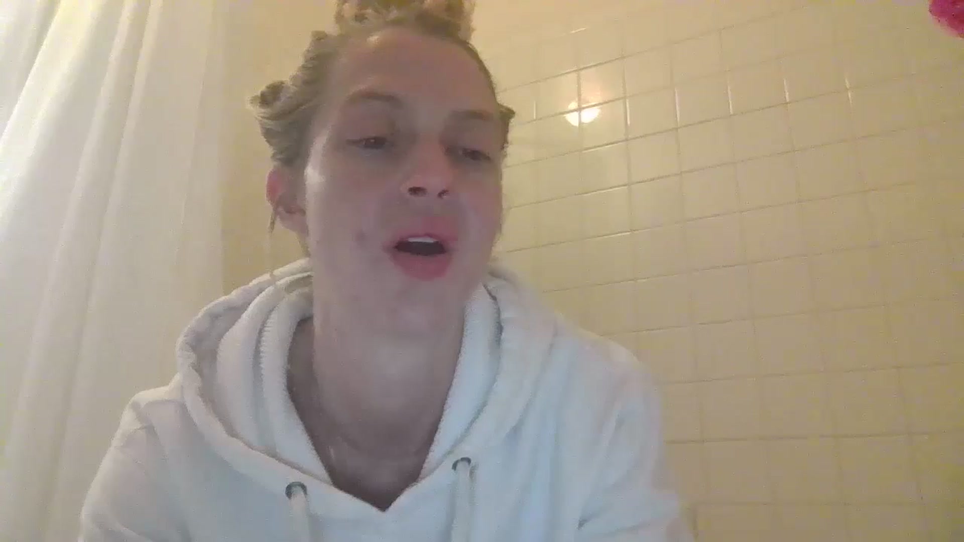 Gallery image thumbnail from UWorshipMe's myfreecams stream on, 01/28/2024, 03:40 image 5 of 20