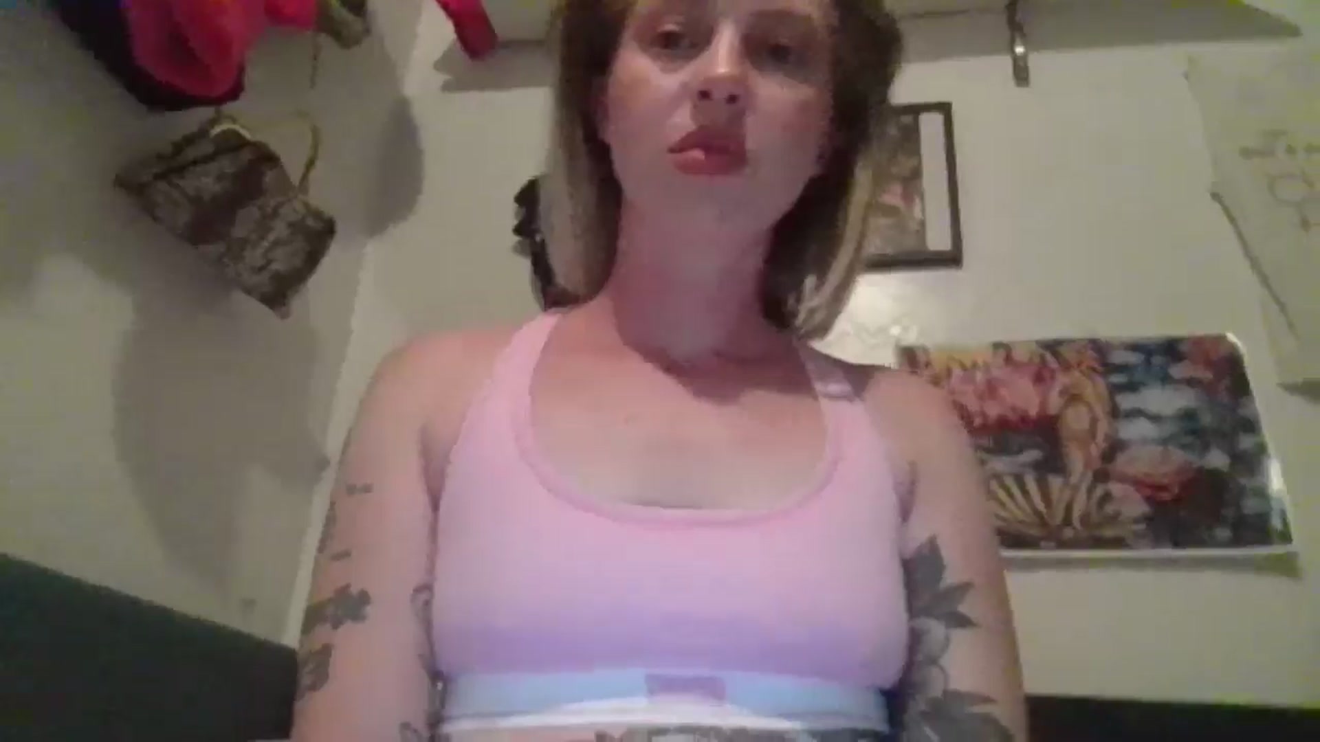Gallery image thumbnail from UWorshipMe's myfreecams stream on, 10/13/2024, 05:56 image 4 of 20