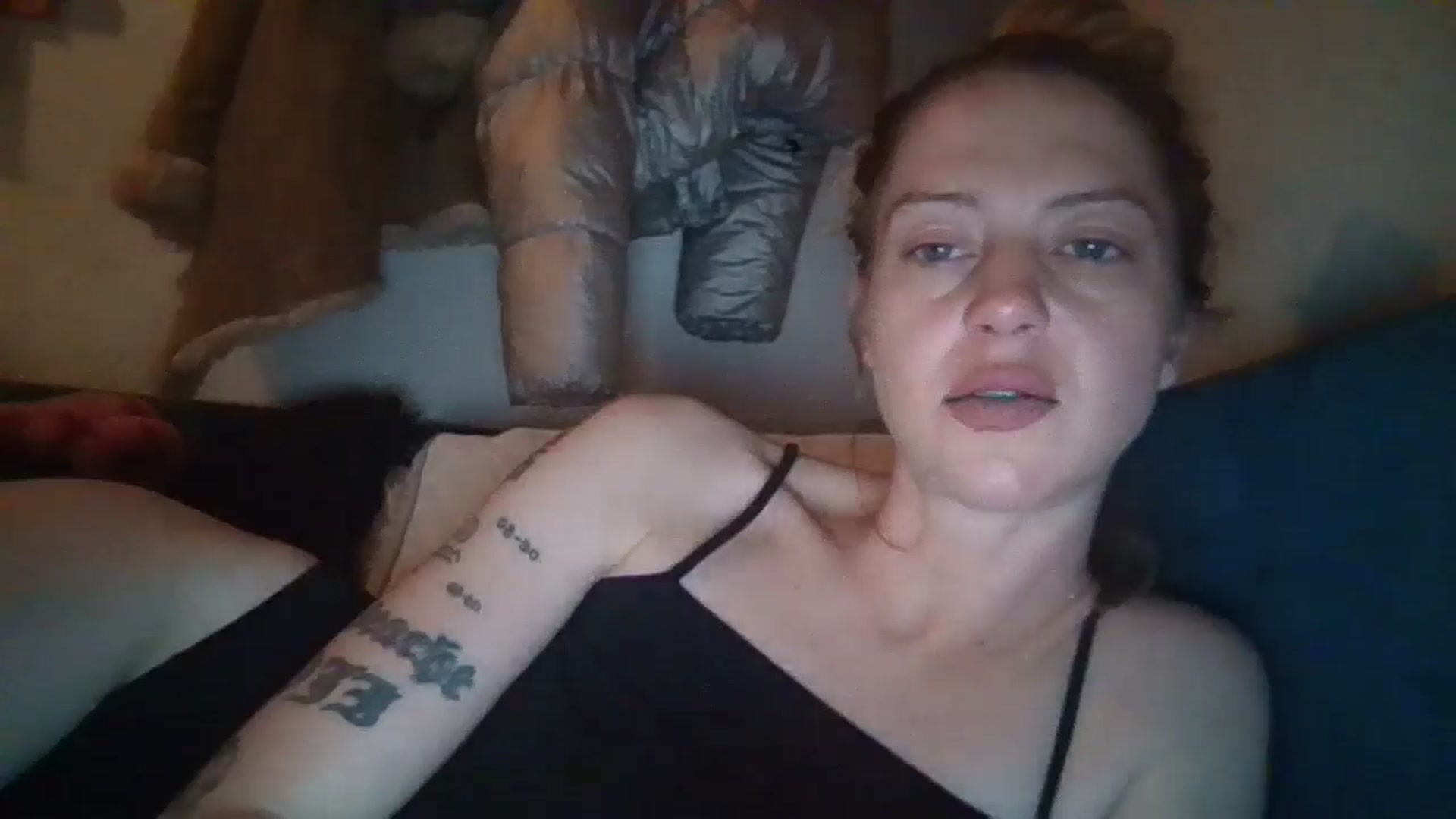 Gallery image thumbnail from UWorshipMe's myfreecams stream on, 01/09/2025, 07:50 image 12 of 20