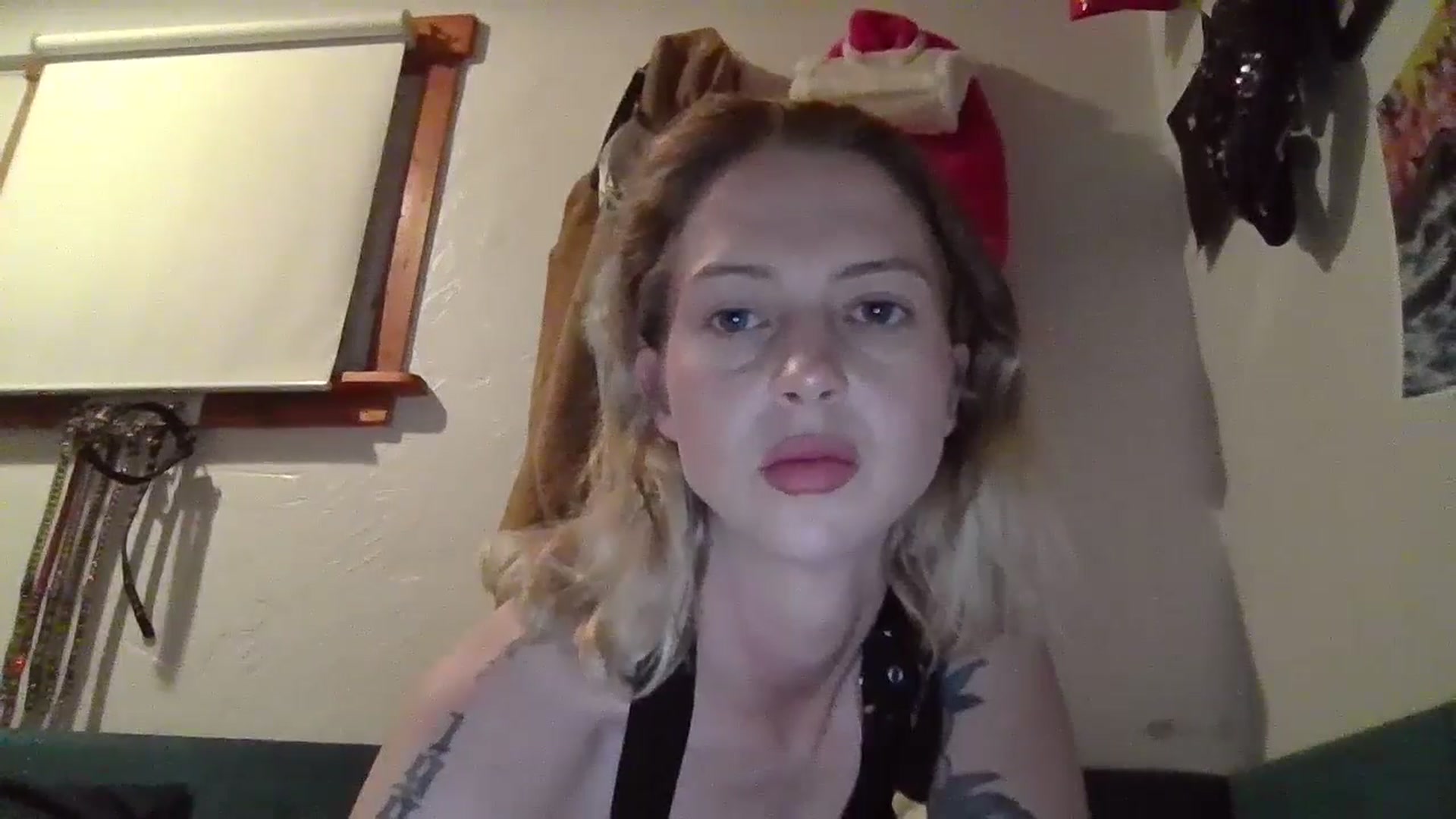Gallery image thumbnail from UWorshipMe's myfreecams stream on, 01/11/2025, 03:54 image 5 of 20