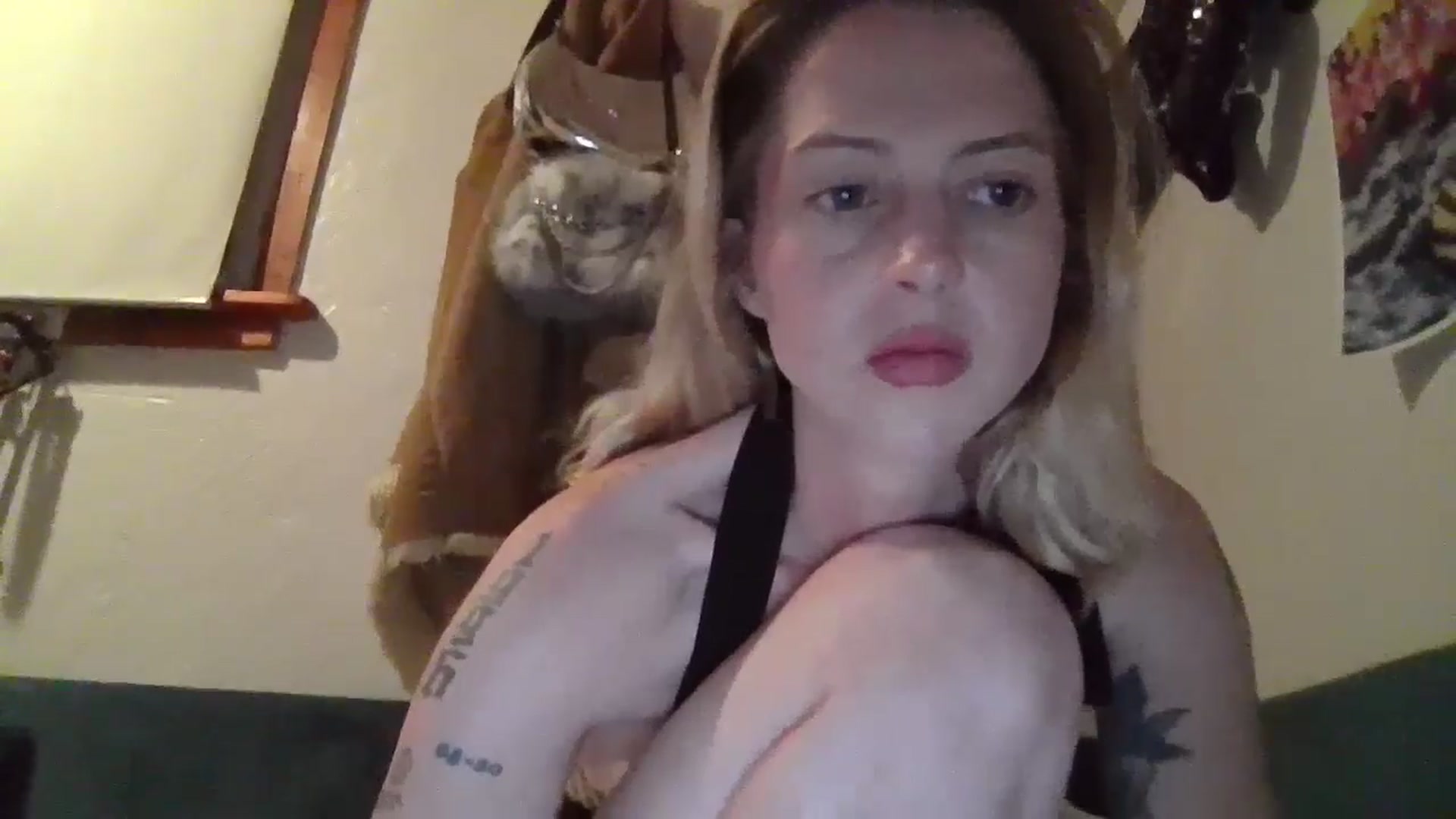 Gallery image thumbnail from UWorshipMe's myfreecams stream on, 01/11/2025, 03:54 image 15 of 20