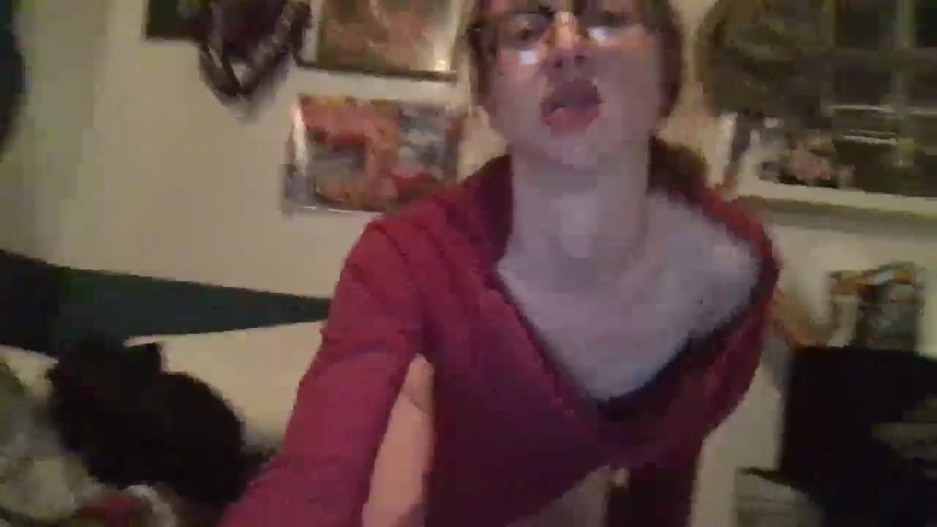 Gallery image thumbnail from UWorshipMe's myfreecams stream on, 03/07/2025, 06:18 image 15 of 20