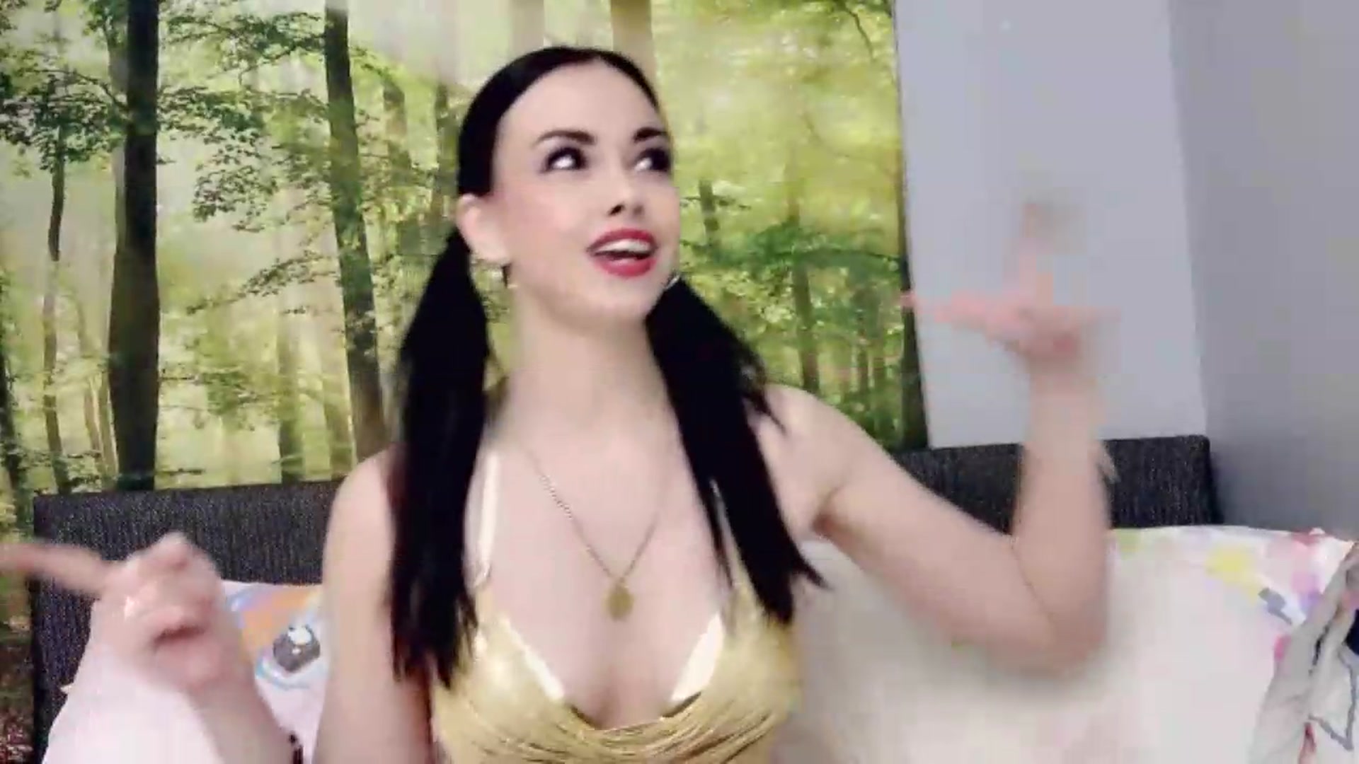 Gallery image thumbnail from Uk_Sexy_Voice's myfreecams stream on, 09/19/2026, 13:20 image 10 of 20