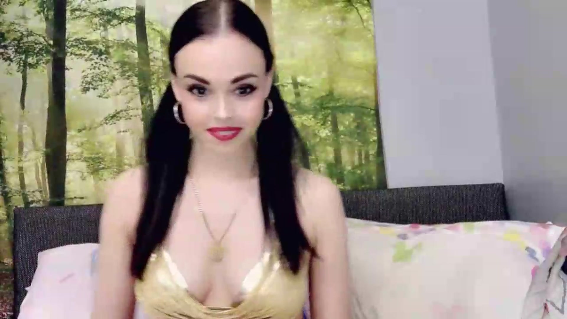 Gallery image thumbnail from Uk_Sexy_Voice's myfreecams stream on, 09/19/2026, 13:20 image 12 of 20