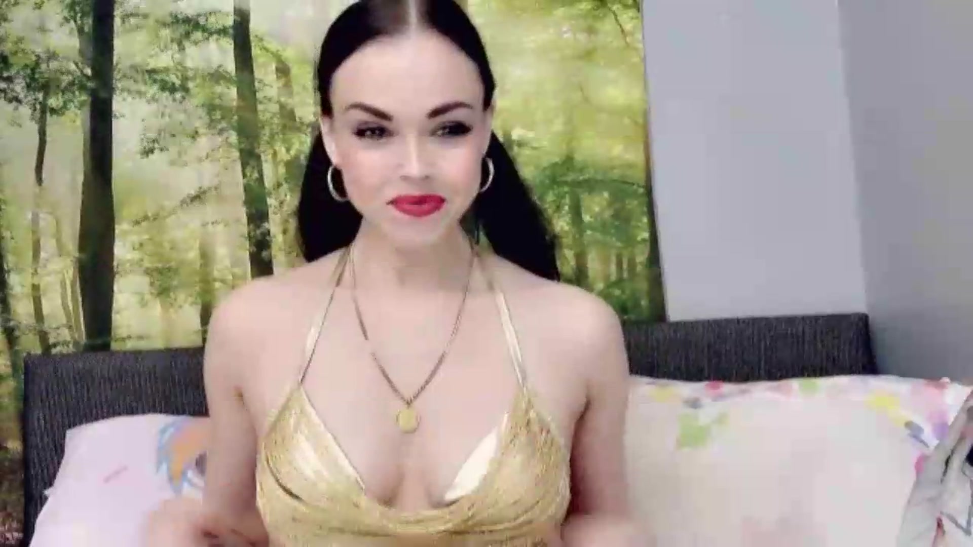 Gallery image thumbnail from Uk_Sexy_Voice's myfreecams stream on, 09/19/2026, 13:20 image 9 of 20