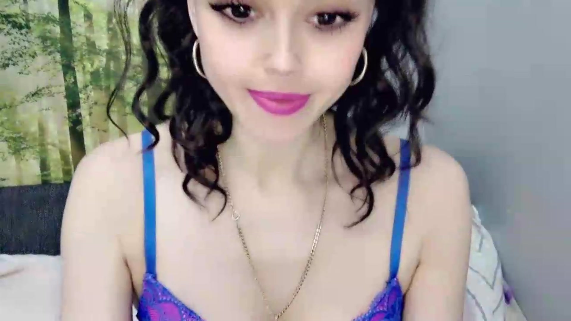 Gallery image thumbnail from Uk_Sexy_Voice's myfreecams stream on, 09/21/2026, 12:05 image 17 of 20