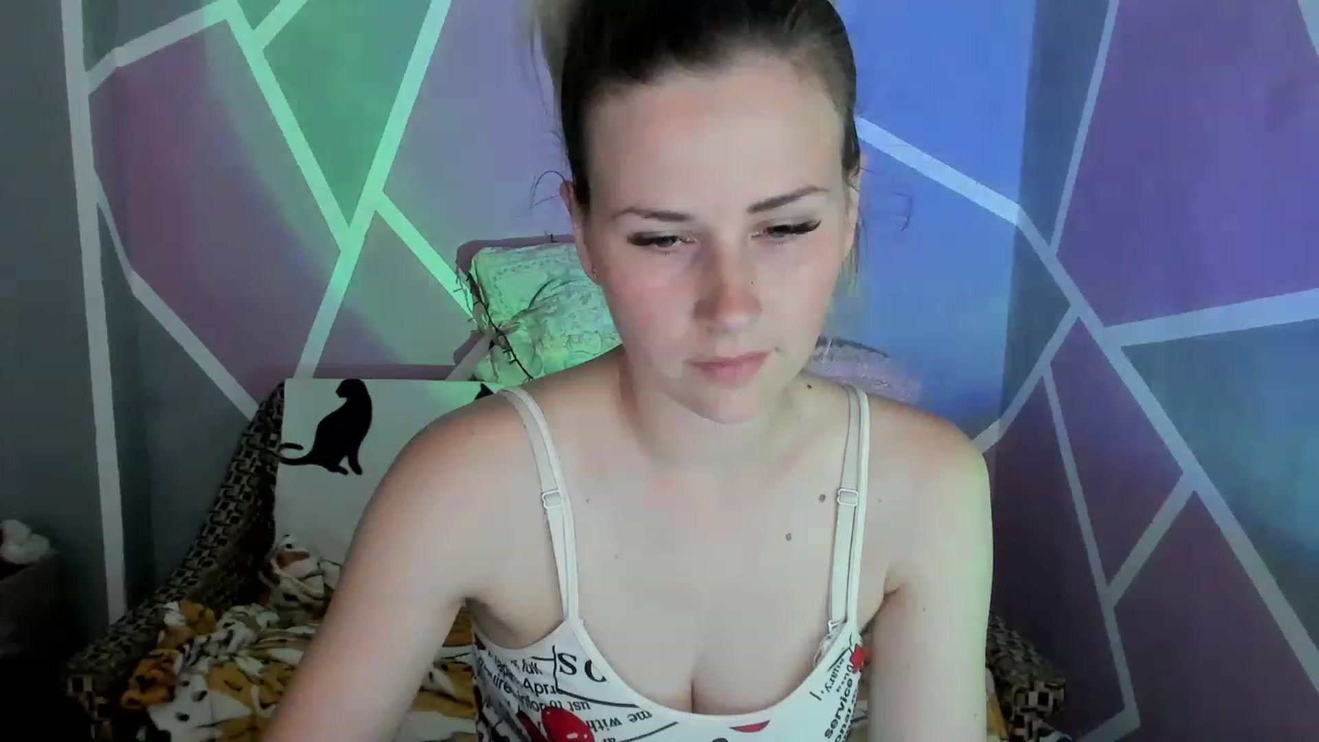 Gallery image thumbnail from UkrBeauty's myfreecams stream on, 06/18/2023, 15:00 image 3 of 20