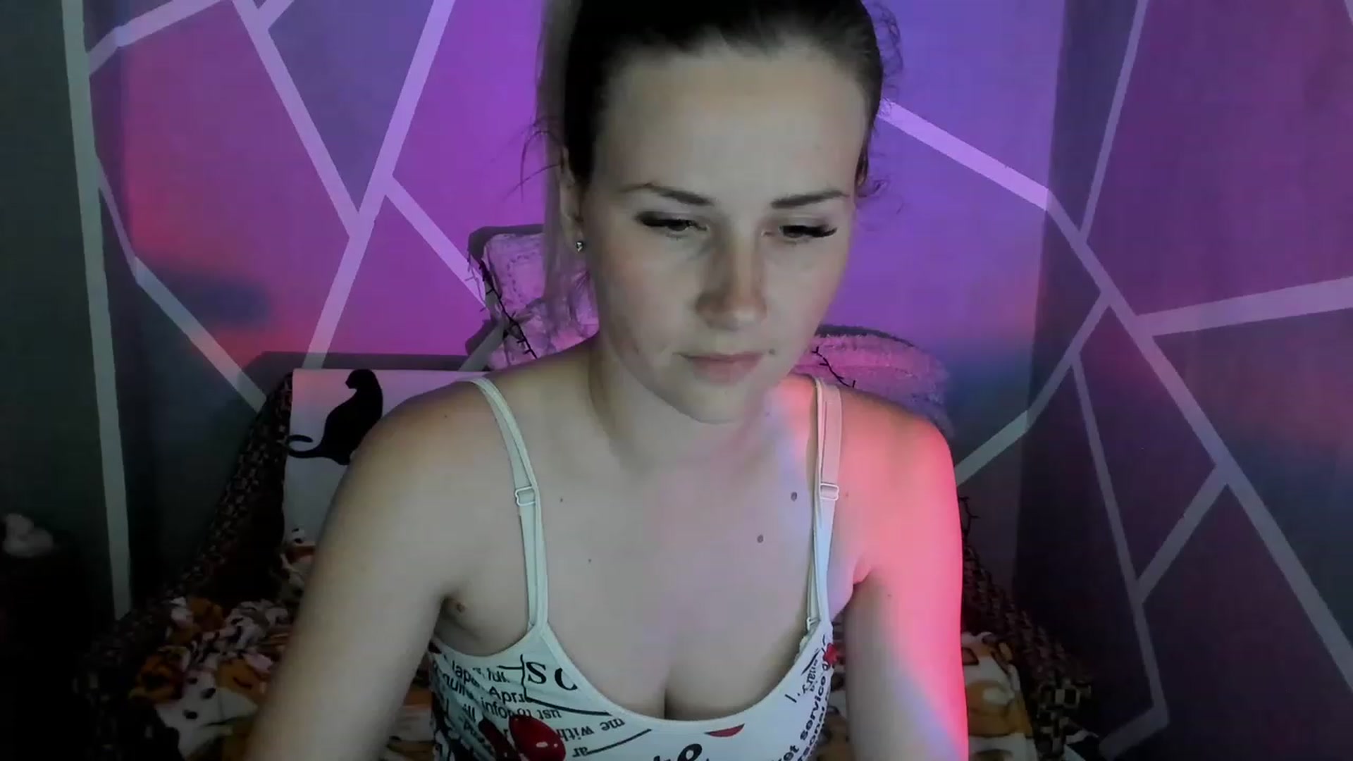 Gallery image thumbnail from UkrBeauty's myfreecams stream on, 06/18/2023, 15:52 image 11 of 20