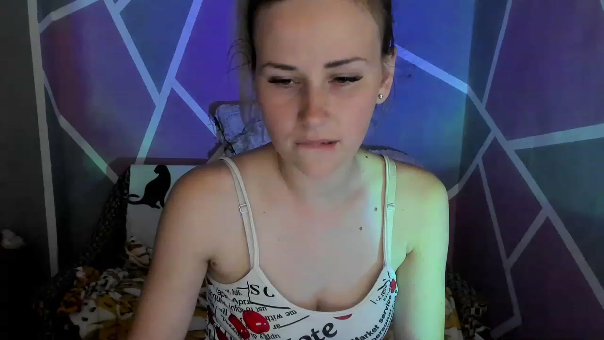 Gallery image thumbnail from UkrBeauty's myfreecams stream on, 06/18/2023, 15:52 image 2 of 20