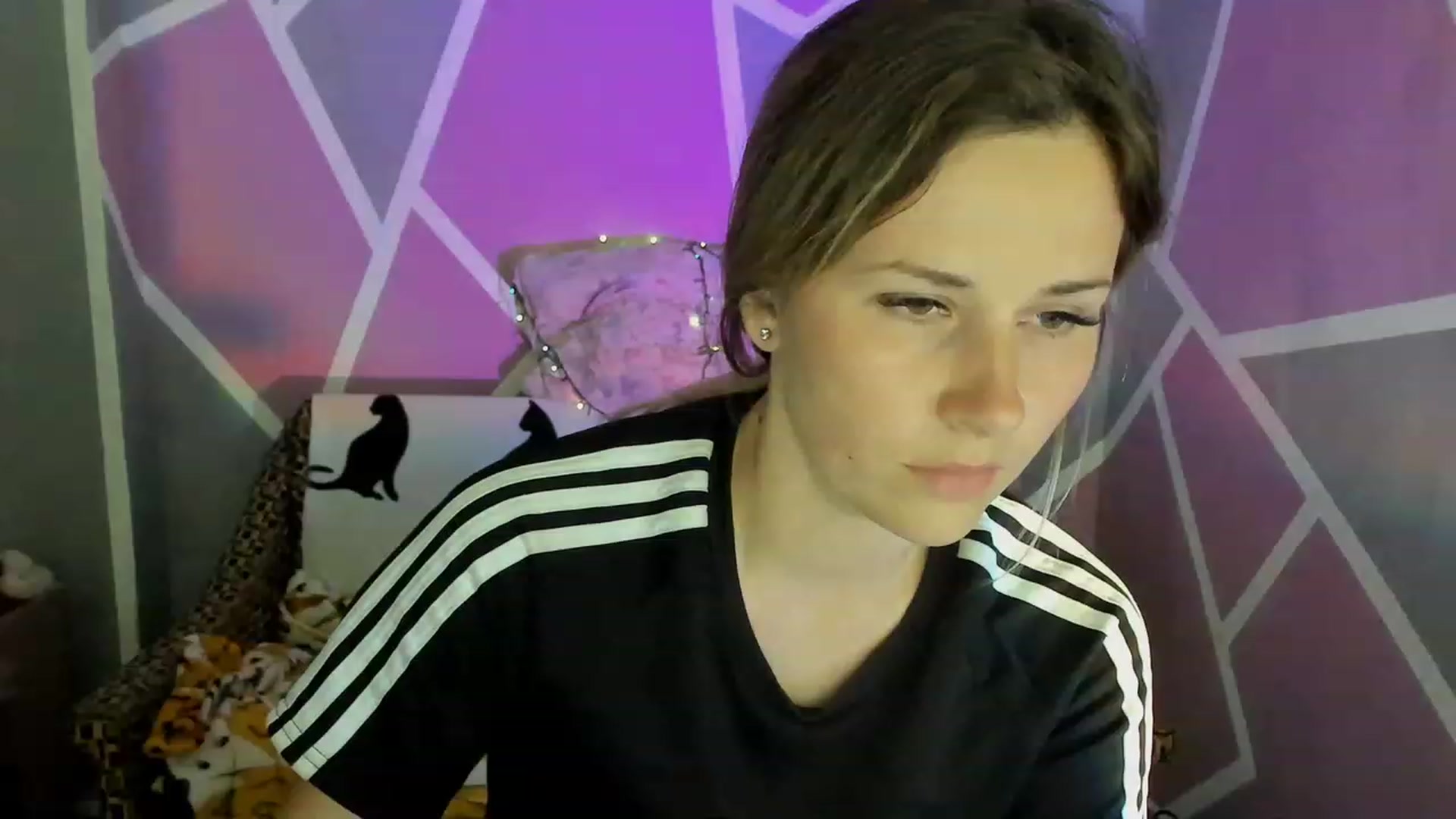 Gallery image thumbnail from UkrBeauty's myfreecams stream on, 06/21/2023, 18:02 image 5 of 20