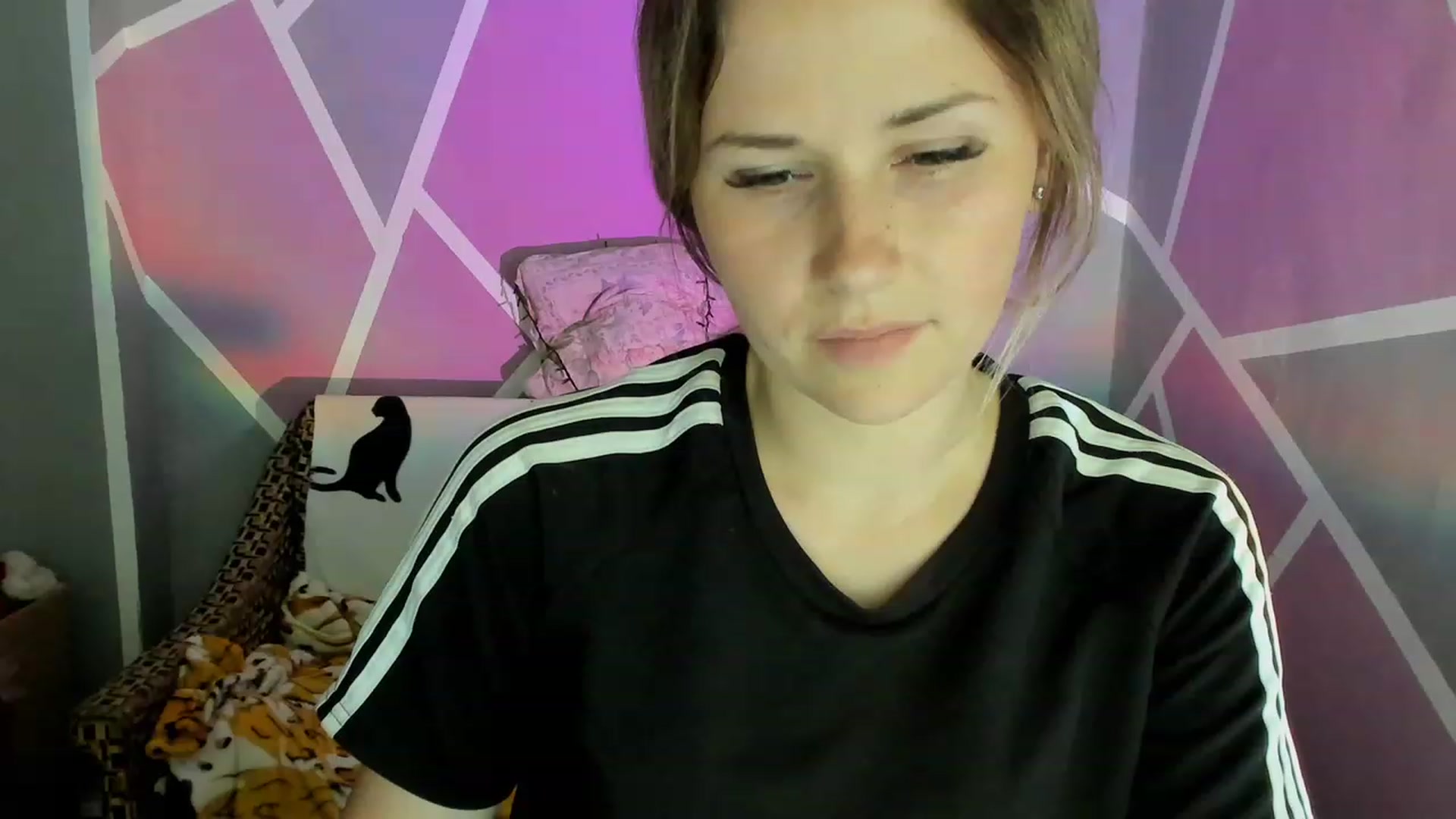 Gallery image thumbnail from UkrBeauty's myfreecams stream on, 06/21/2023, 18:02 image 12 of 20