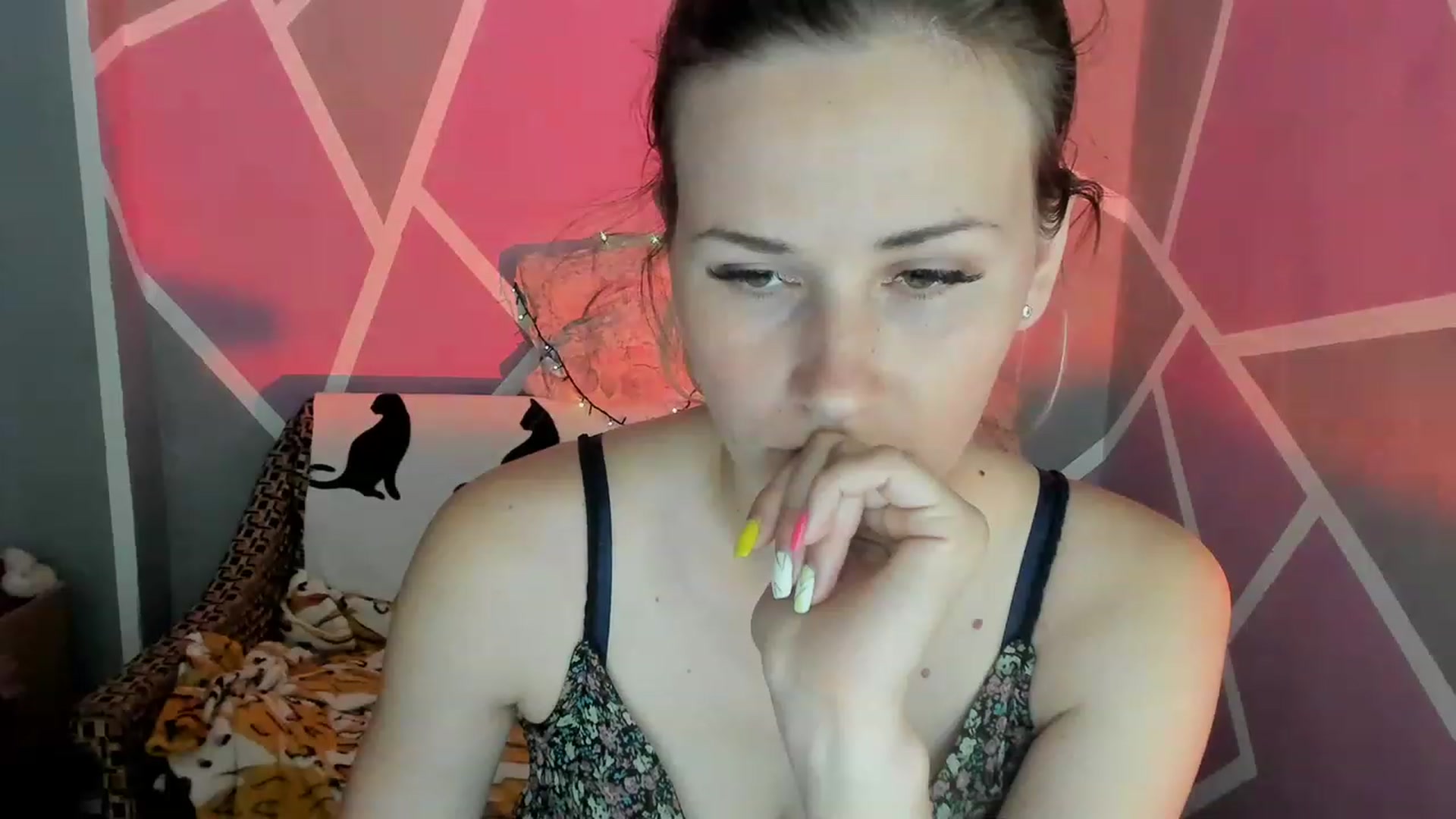 Gallery image thumbnail from UkrBeauty's myfreecams stream on, 06/22/2023, 14:25 image 7 of 20