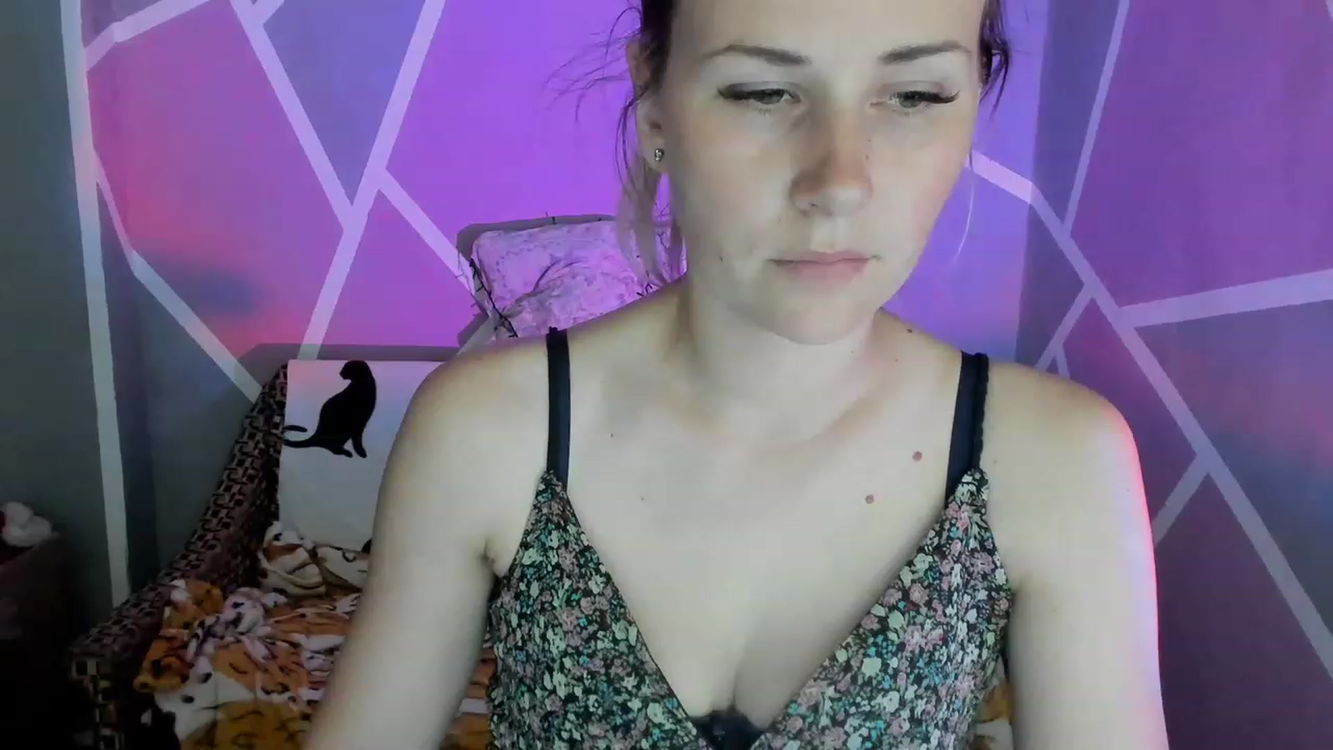 Gallery image thumbnail from UkrBeauty's myfreecams stream on, 06/22/2023, 14:25 image 5 of 20