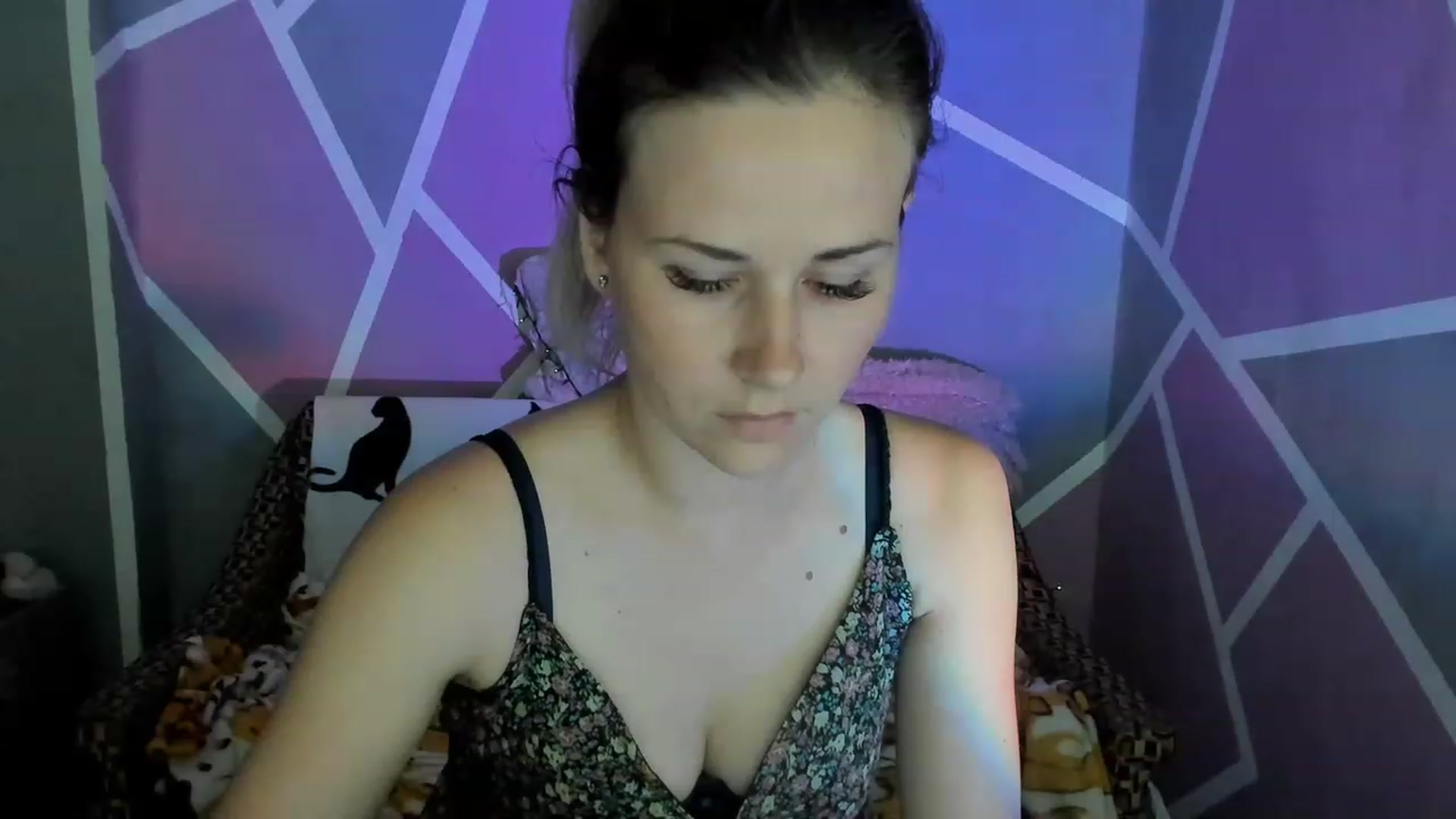 Gallery image thumbnail from UkrBeauty's myfreecams stream on, 06/22/2023, 15:12 image 2 of 20