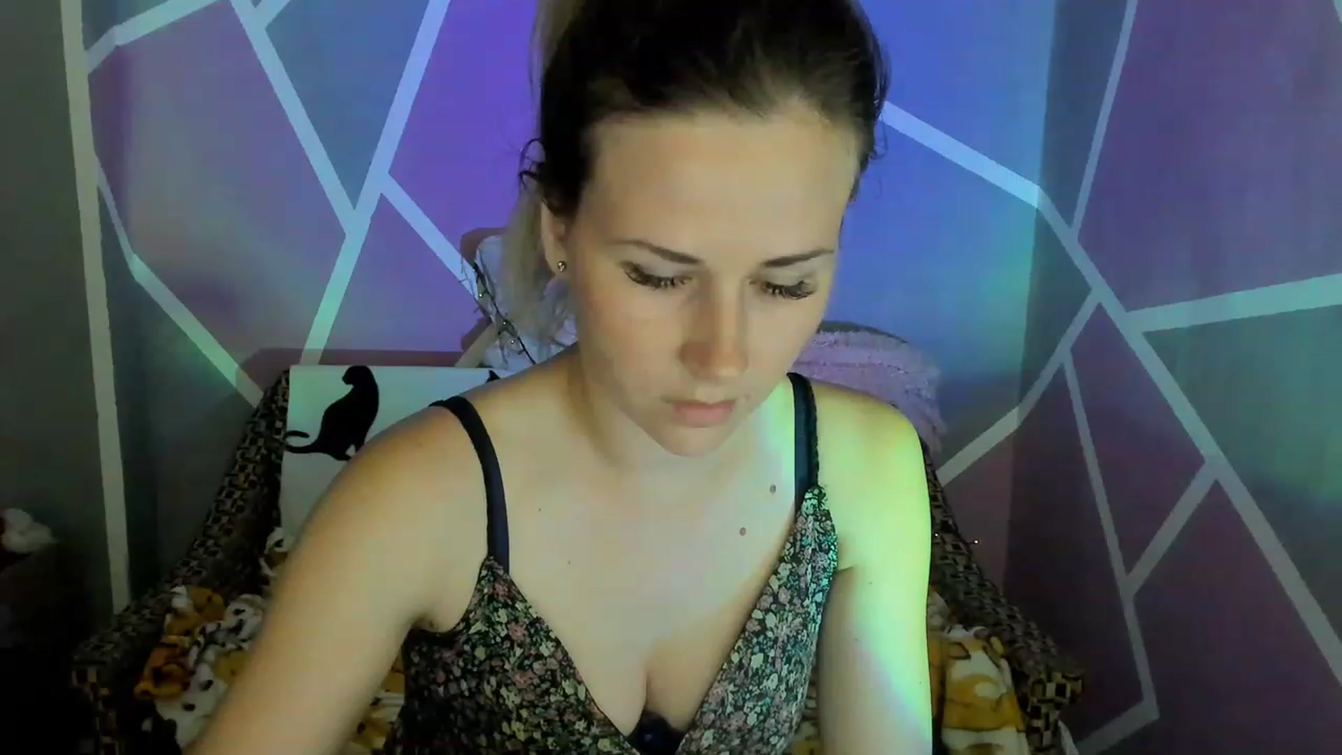 Gallery image thumbnail from UkrBeauty's myfreecams stream on, 06/22/2023, 15:12 image 6 of 20