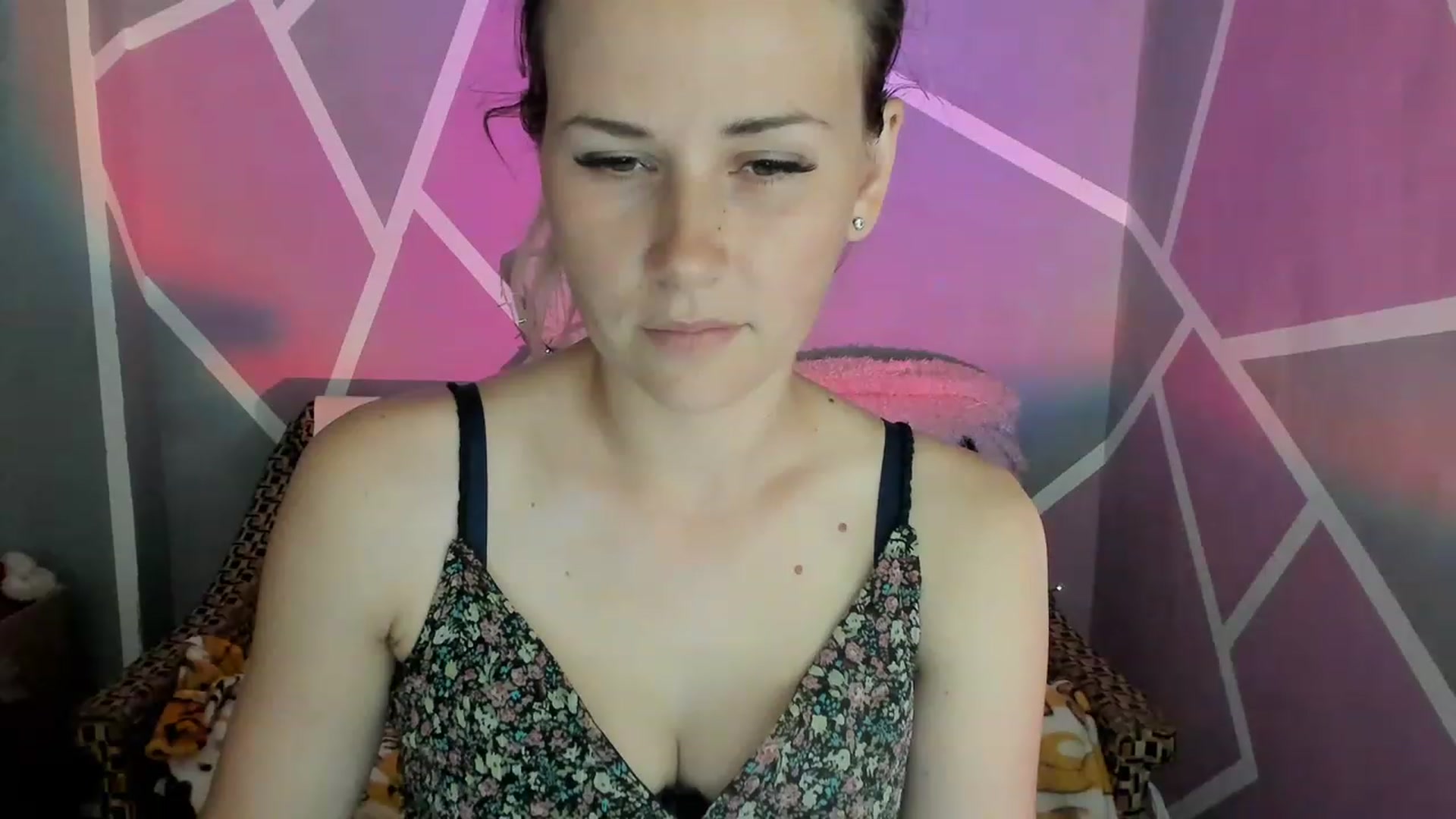 Gallery image thumbnail from UkrBeauty's myfreecams stream on, 06/22/2023, 15:12 image 15 of 20