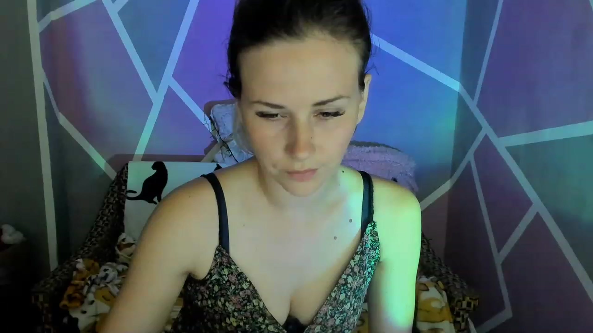 Gallery image thumbnail from UkrBeauty's myfreecams stream on, 06/22/2023, 15:12 image 5 of 20