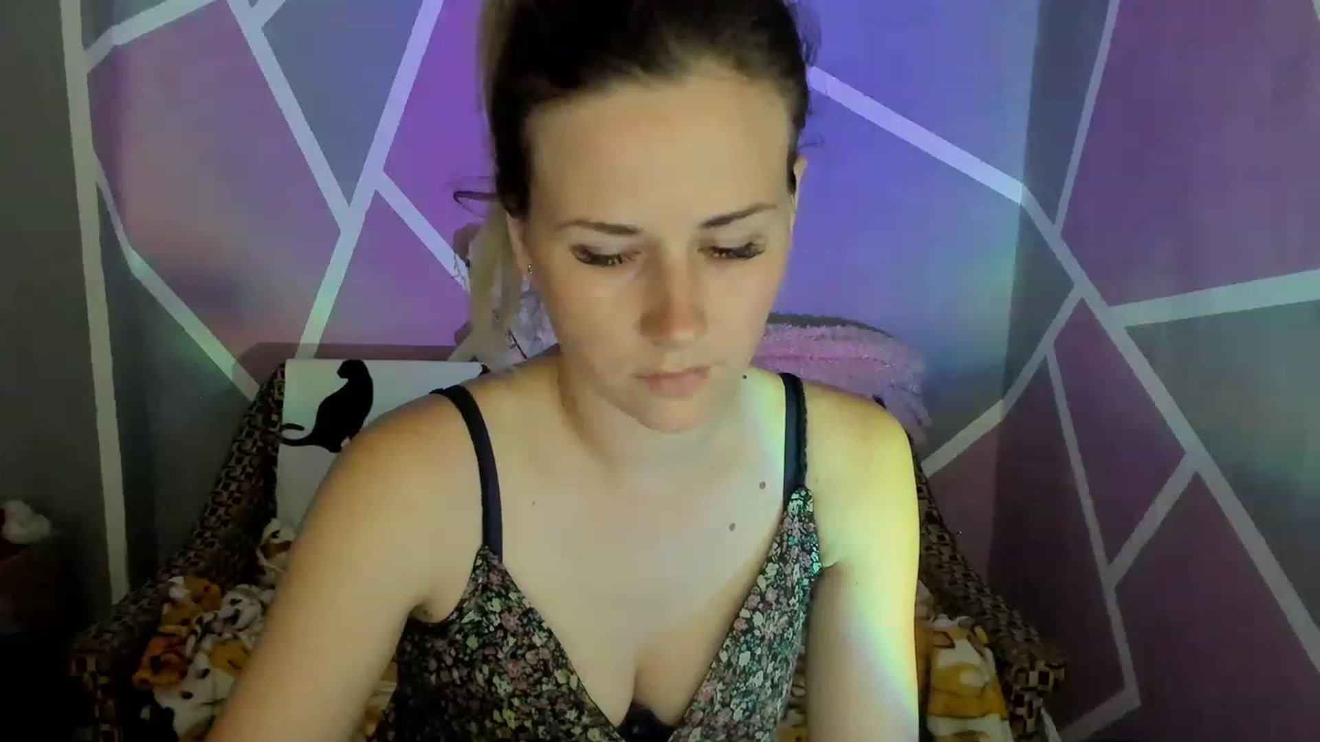 Gallery image thumbnail from UkrBeauty's myfreecams stream on, 06/22/2023, 15:12 image 8 of 20