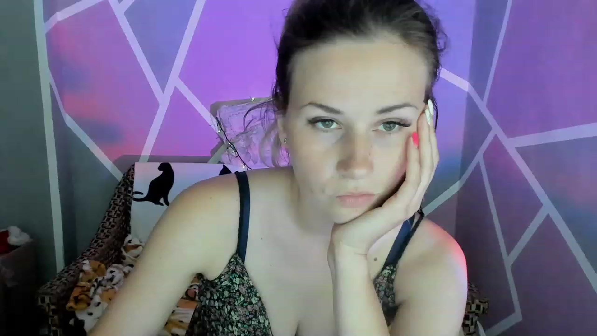 Gallery image thumbnail from UkrBeauty's myfreecams stream on, 06/22/2023, 16:15 image 5 of 20