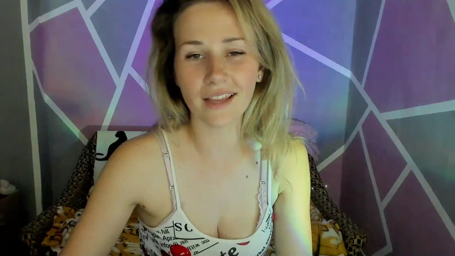 Gallery image thumbnail from UkrBeauty's myfreecams stream on, 07/01/2023, 15:28 image 16 of 20