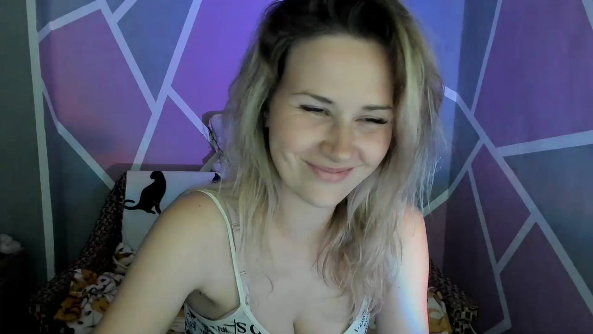 Gallery image thumbnail from UkrBeauty's myfreecams stream on, 07/01/2023, 15:28 image 9 of 20