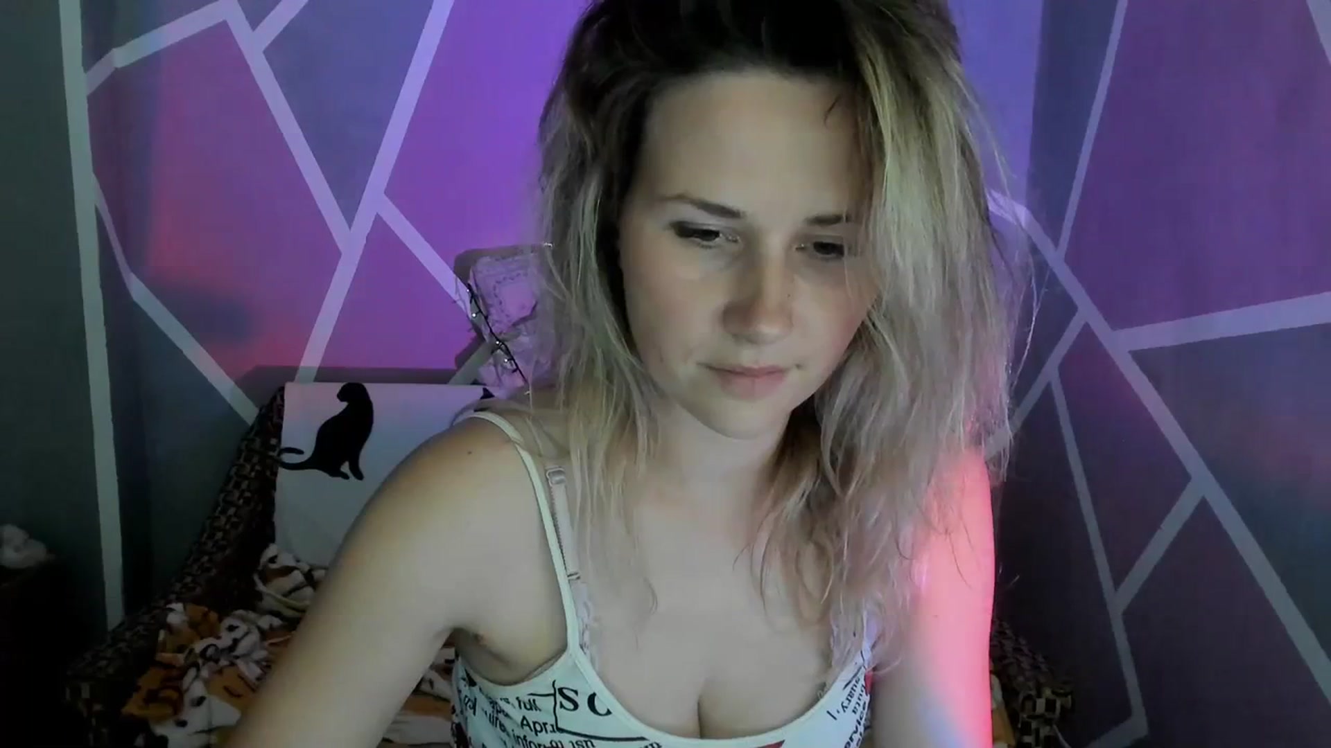 Gallery image thumbnail from UkrBeauty's myfreecams stream on, 07/01/2023, 15:28 image 5 of 20