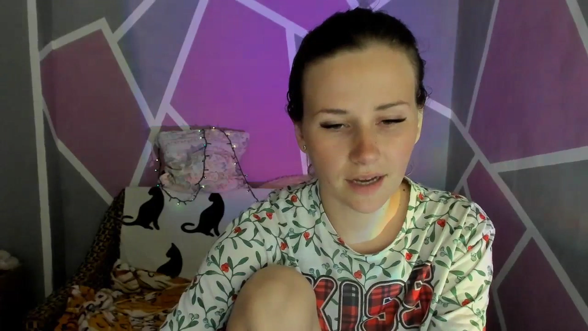 Gallery image thumbnail from UkrBeauty's myfreecams stream on, 07/04/2023, 16:15 image 14 of 20
