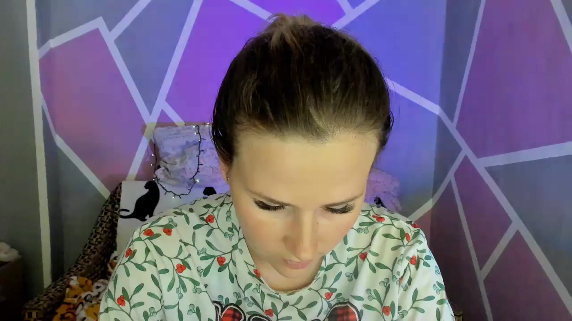 Gallery image thumbnail from UkrBeauty's myfreecams stream on, 07/04/2023, 16:15 image 11 of 20