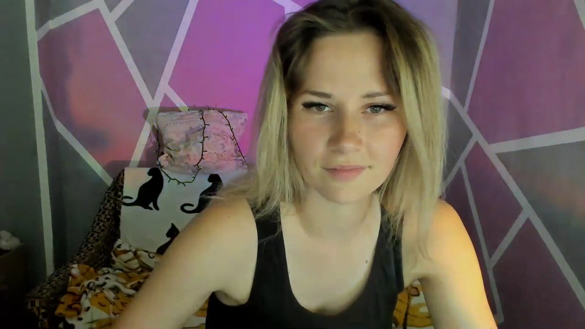 Gallery image thumbnail from UkrBeauty's myfreecams stream on, 07/05/2023, 16:52 image 11 of 20
