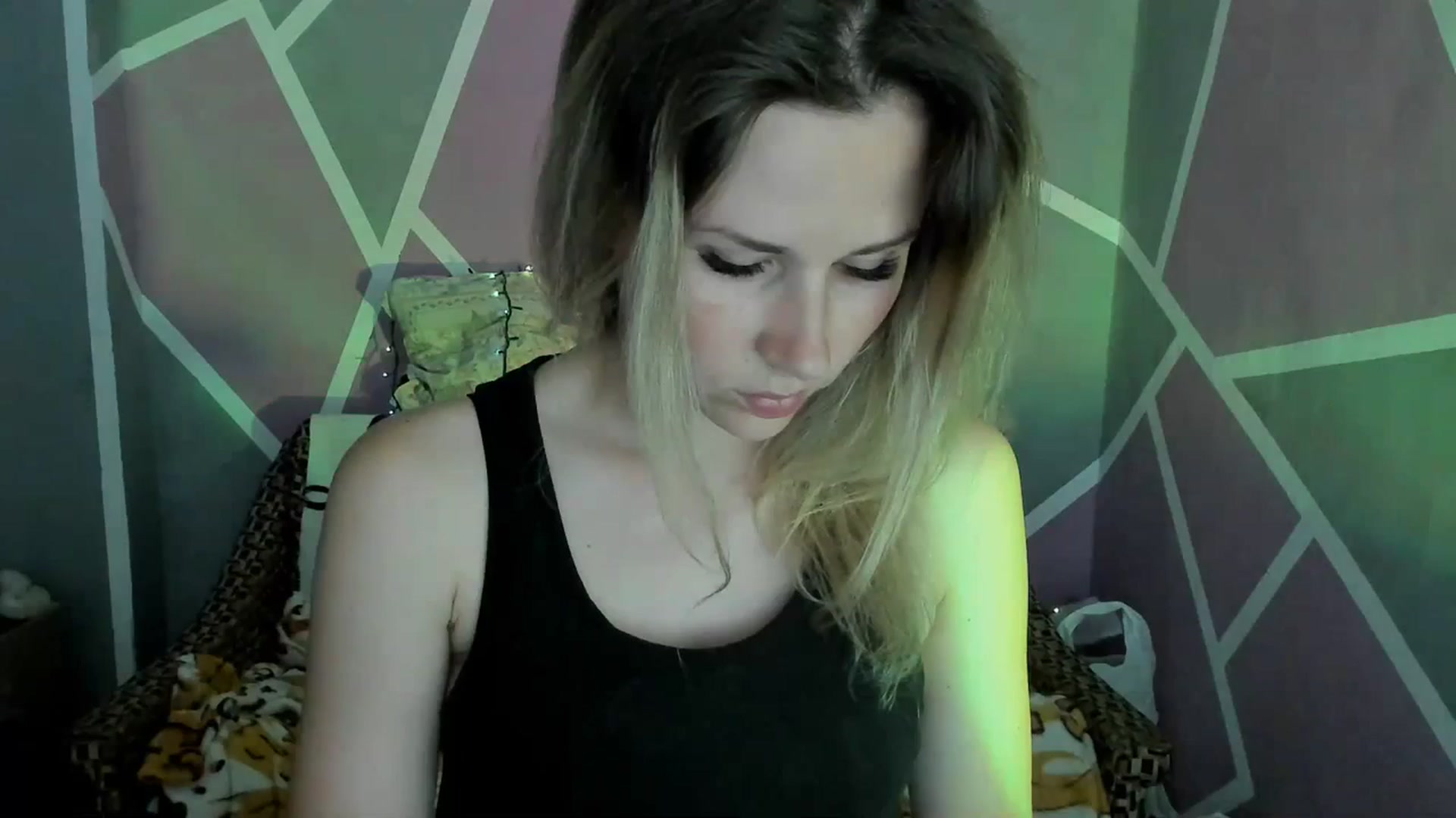Gallery image thumbnail from UkrBeauty's myfreecams stream on, 07/05/2023, 16:52 image 1 of 20