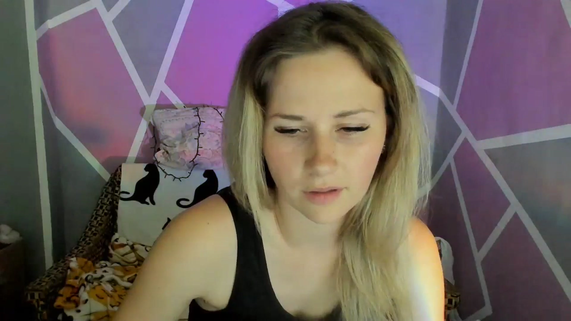 Gallery image thumbnail from UkrBeauty's myfreecams stream on, 07/05/2023, 16:52 image 8 of 20
