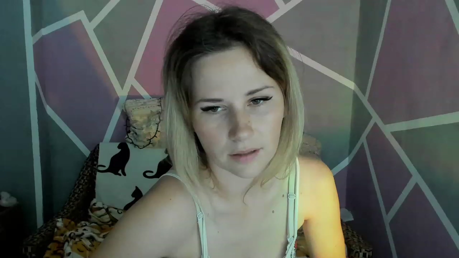 Gallery image thumbnail from UkrBeauty's myfreecams stream on, 07/07/2023, 16:23 image 3 of 20