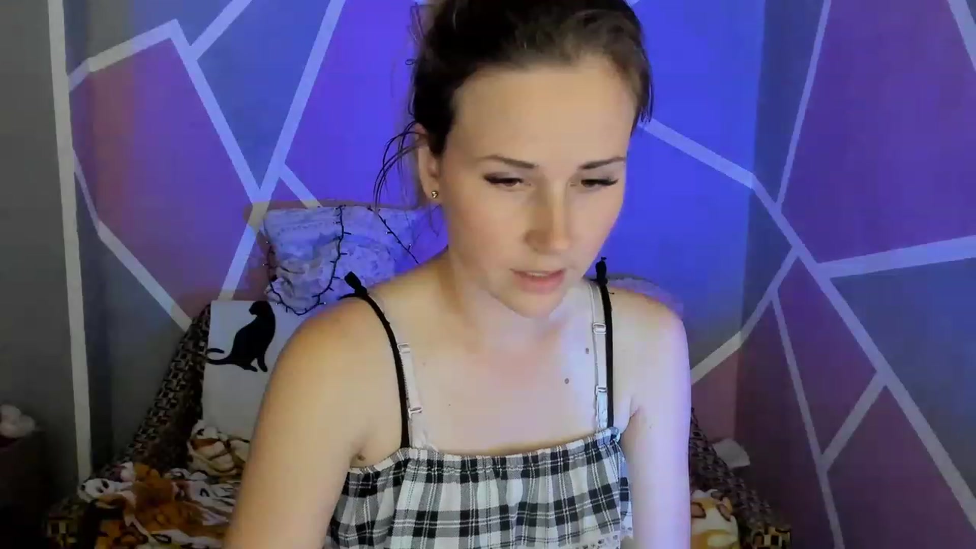 Gallery image thumbnail from UkrBeauty's myfreecams stream on, 07/14/2023, 16:01 image 17 of 20