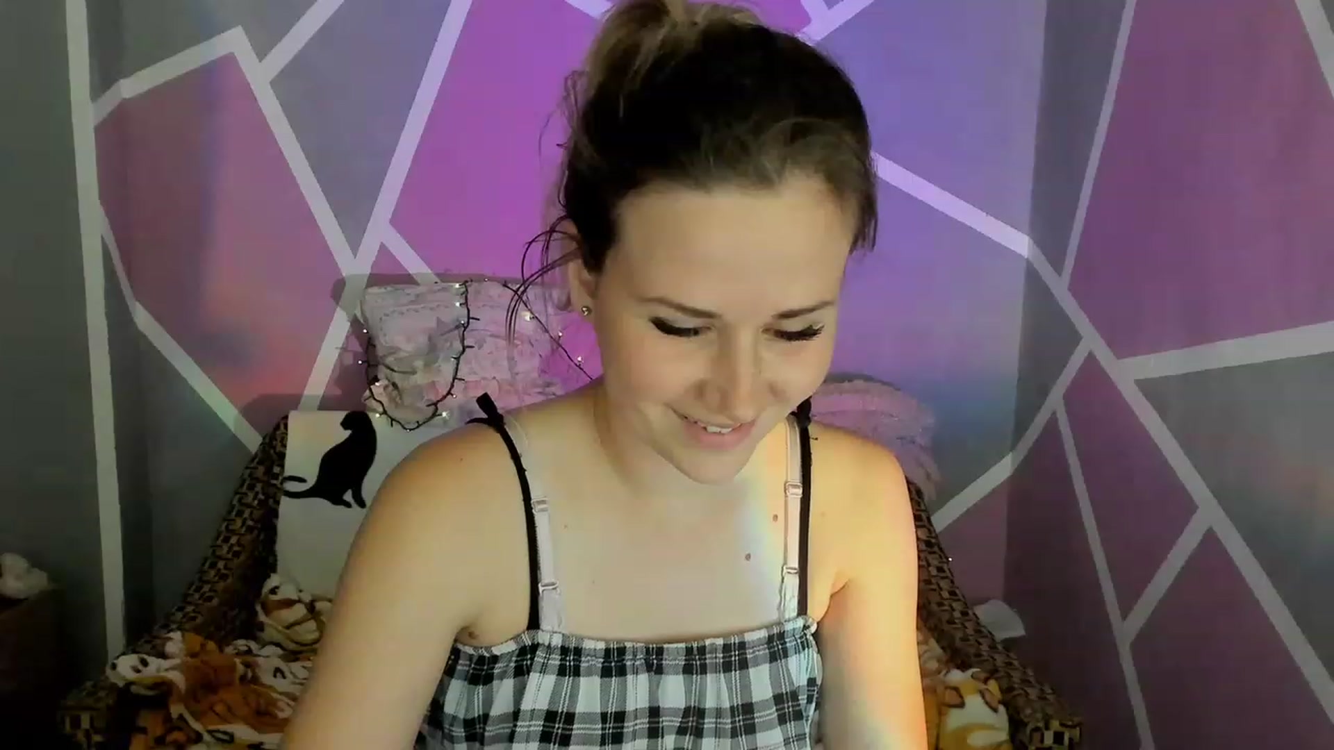 Gallery image thumbnail from UkrBeauty's myfreecams stream on, 07/14/2023, 16:01 image 12 of 20
