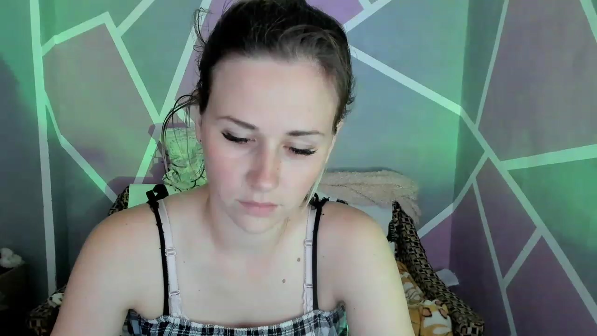Gallery image thumbnail from UkrBeauty's myfreecams stream on, 07/14/2023, 16:01 image 18 of 20