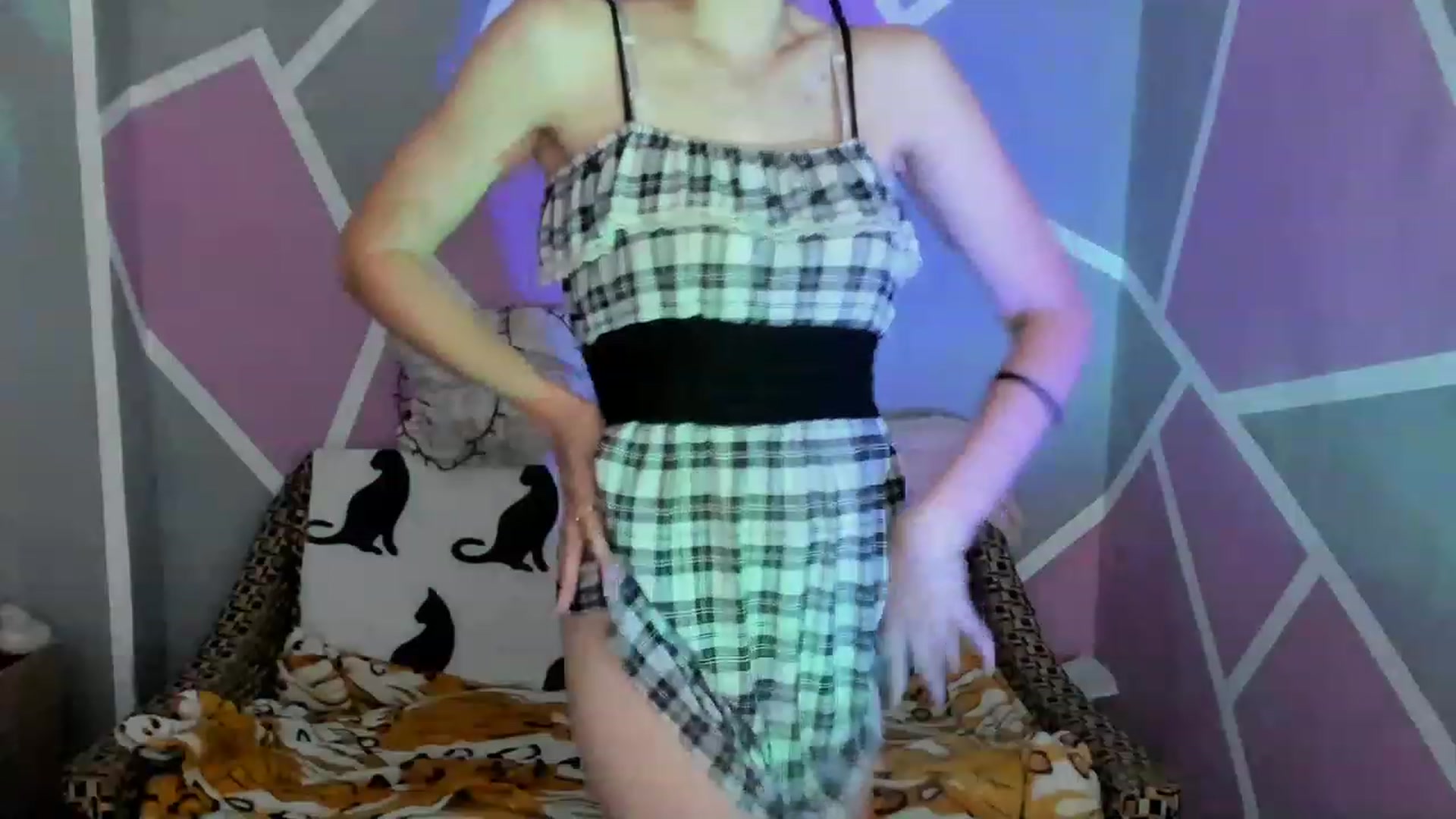 Gallery image thumbnail from UkrBeauty's myfreecams stream on, 07/14/2023, 16:01 image 9 of 20