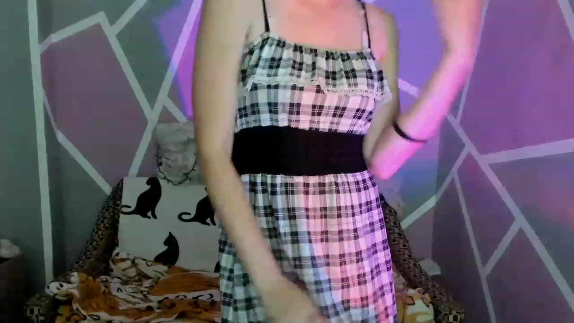Gallery image thumbnail from UkrBeauty's myfreecams stream on, 07/14/2023, 16:01 image 6 of 20