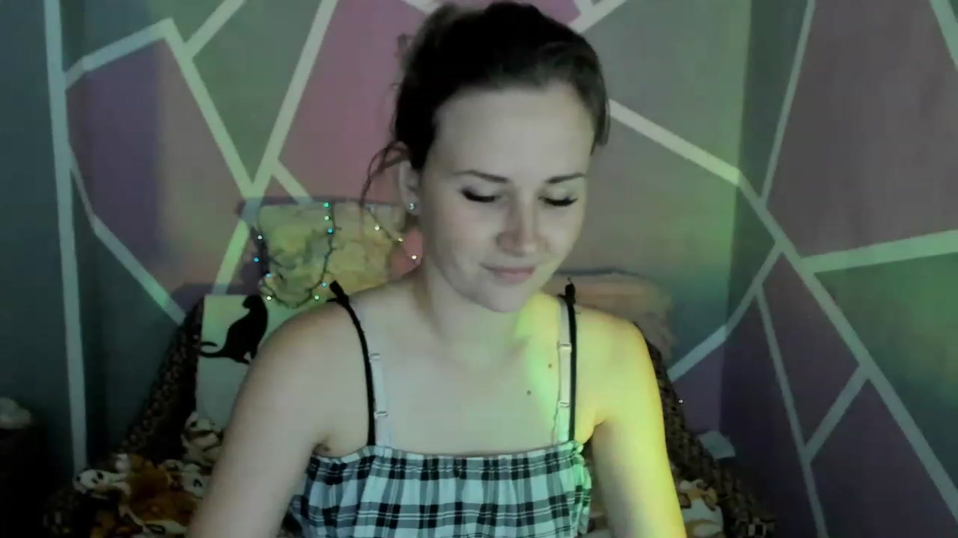 Gallery image thumbnail from UkrBeauty's myfreecams stream on, 07/14/2023, 16:01 image 10 of 20